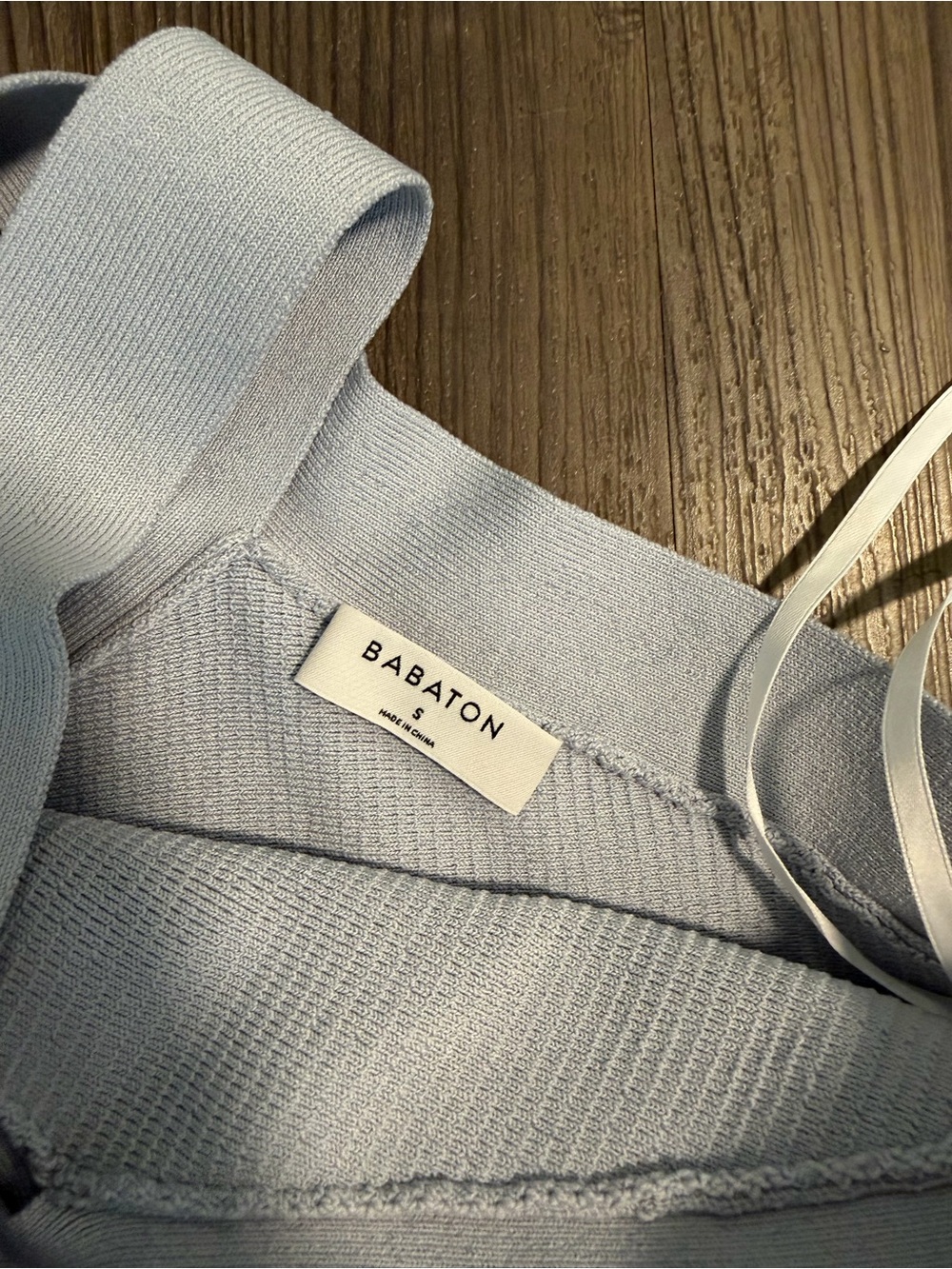 Aritzia Cross-Back Ribbed Tank Top - Blue - Picture 2 of 2